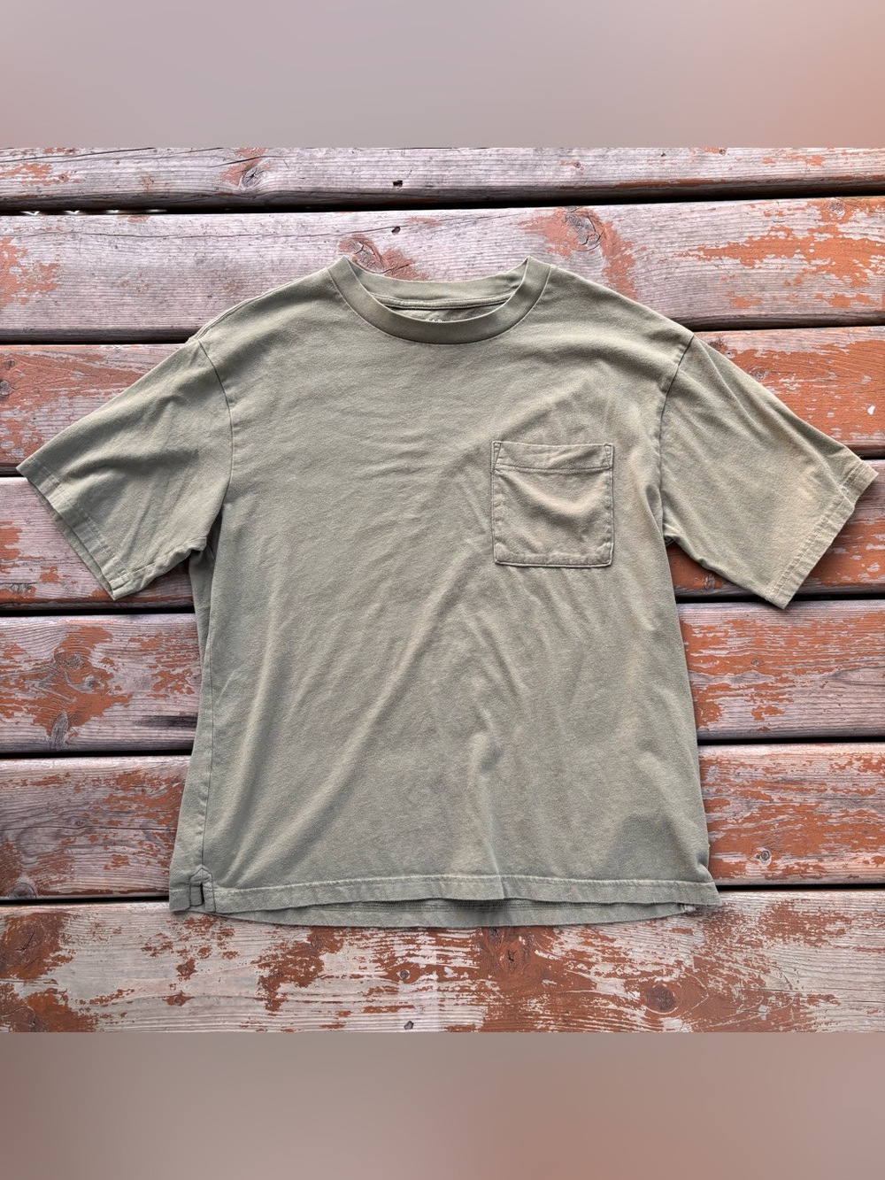 Gap Everyday Soft Oversized Pocket Crew Short Sleeve Top - Size Small